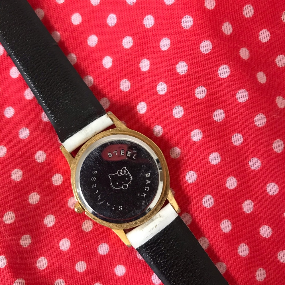 Retro Hello Kitty Watch - Picture 4 of 4